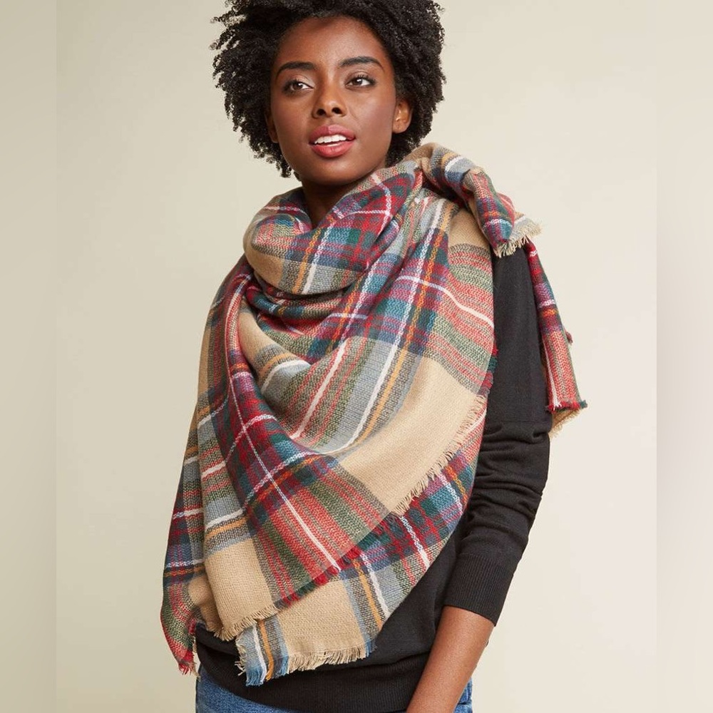 ModCloth tan plaid blanket scarf